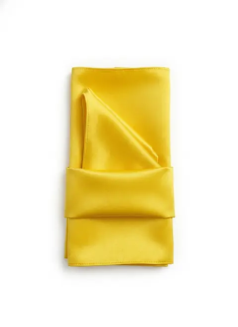 Guardanapo de cetim amarelo