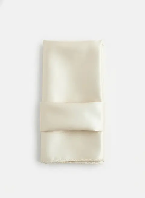 Guardanapo em Tecido Cetim – Off-White